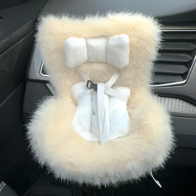 Labubu Car Seat Fluffy Cream Labubu Car Seat Fluffy Cream